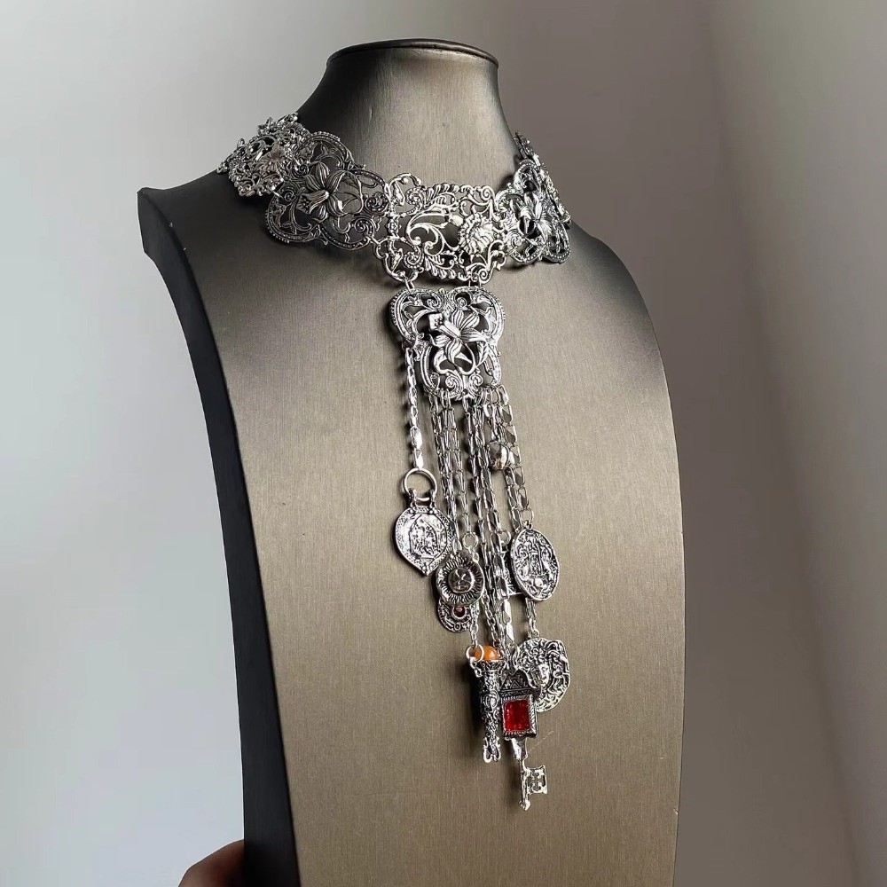 Retro Long Bohemian Necklace E - Y2K Ethnic Fashion ulasan dan harga