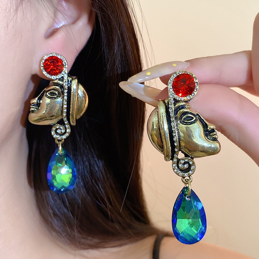 Vintage Tribal Face Sculpture  - Y2K Ethnic Fashion ulasan dan harga